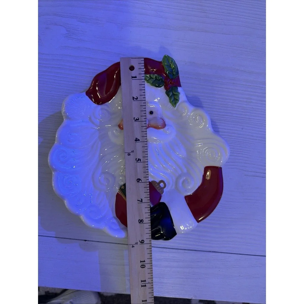 Unbranded Santa Claus Serving Plate Christmas Large White Red Good Holiday Decor